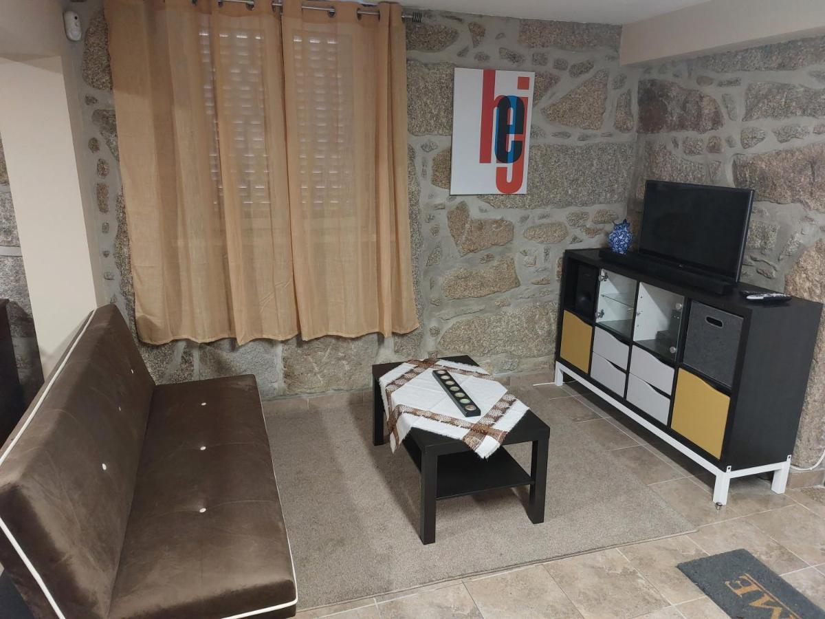 Casa Das Cortes - Serra Da Estrela Appartement Gouveia  Buitenkant foto